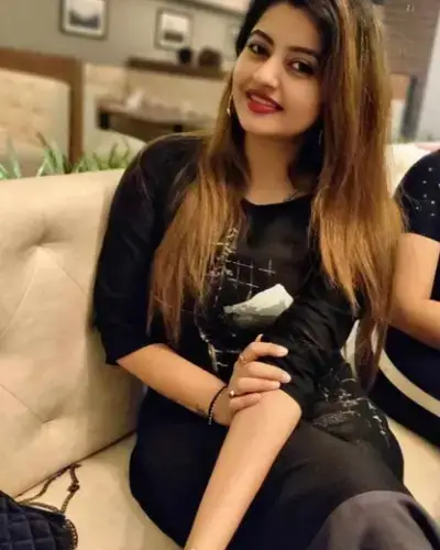Escort Service Garamur